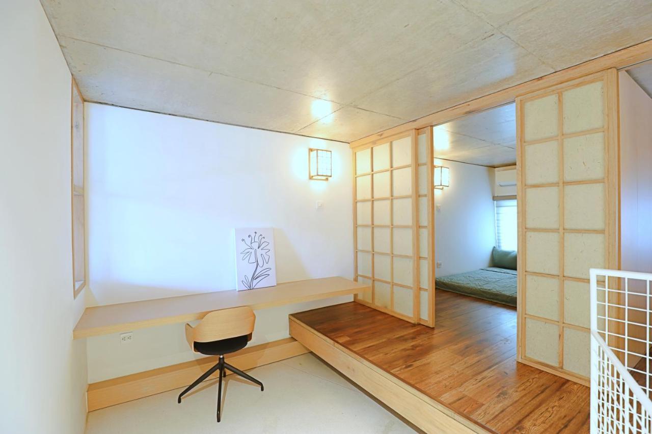 Casa Amarilla Boutique Apartment ハノイ市 エクステリア 写真